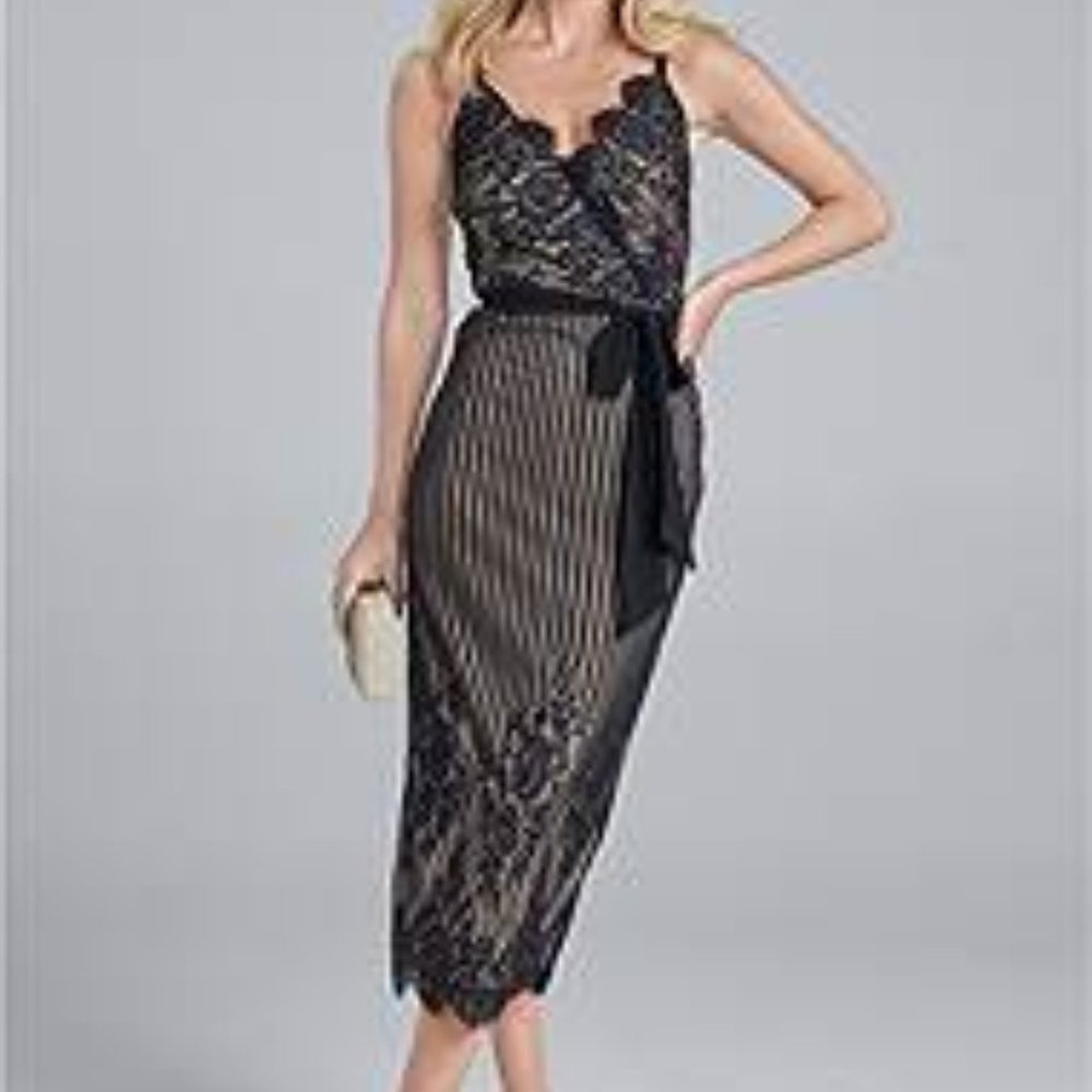 VENUS Lace Surplice Dress sz S